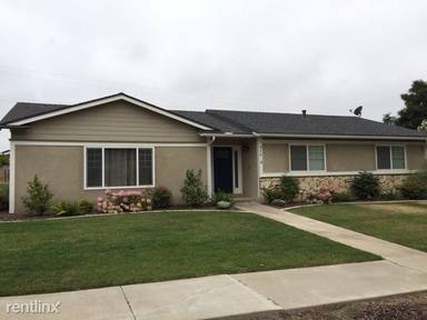 Main picture of 390 Tallyho Rd