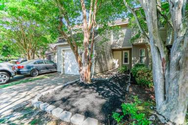 Main picture of 4828 Oldwick Ct