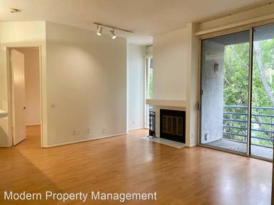 Main picture of 5151 Balboa Blvd