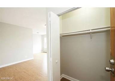 Main picture of 7048-50 S Merrill Ave Apartments