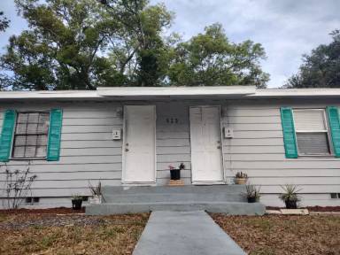 Main picture of 520 S Grannis Ave