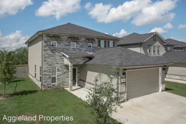 Main picture of 3404 Papa Bear Dr