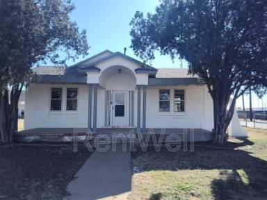 Main picture of 1521 33rd St