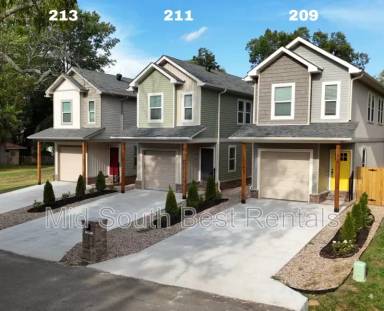 Main picture of 211 N Madison St