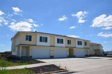 Main picture of Shadow Creek Luxury Townhomes