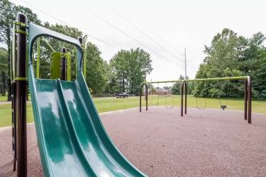 Main picture of 4882 Graham Lake Dr