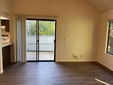 Main picture of 4 Quail Ridge Dr