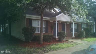 Main picture of Savannah Crossing