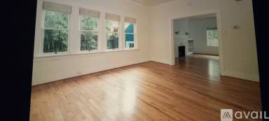 Main picture of 1217 NE Hancock St