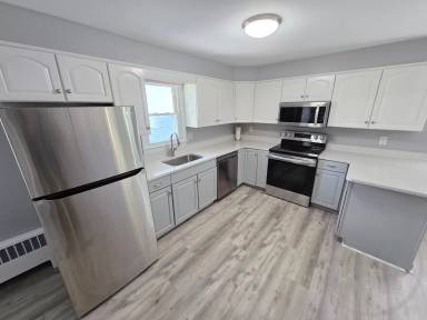 Main picture of 340 Central St