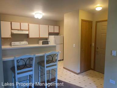 Main picture of 310 Cunat Blvd