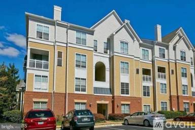 Main picture of 2110 Highcourt Ln