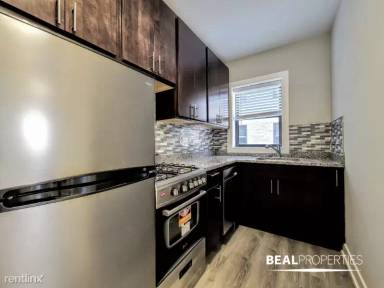 Main picture of 433 W Belden Ave