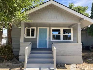 Main picture of 3402 Vincenta Way