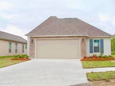 Main picture of 8173 Cheniere Ave