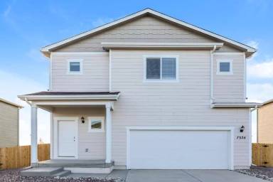 Main picture of 7410 Crystal Ave