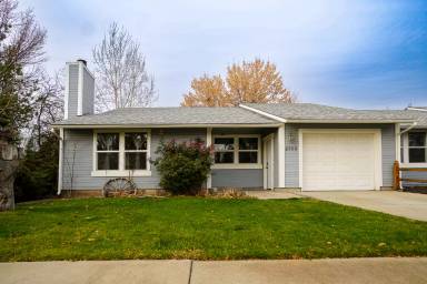 Main picture of 2569 N Camden Ln