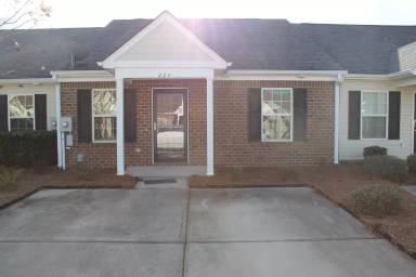 Main picture of 235 Sunview Dr