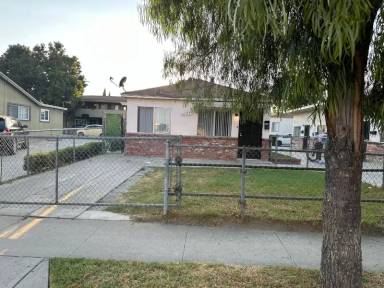Main picture of 6727 Chanslor Ave