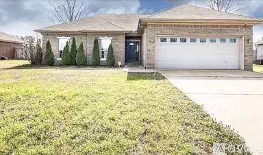 Main picture of 35 Reno Dr