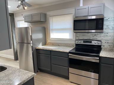 Main picture of 3742 Highland Ave