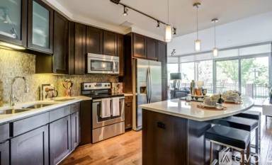 Main picture of 5048 E Cherry Creek South Dr