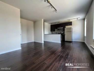 Main picture of 2420 N Kedzie Blvd