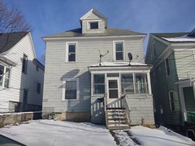 Main picture of 132 Fairview Ave