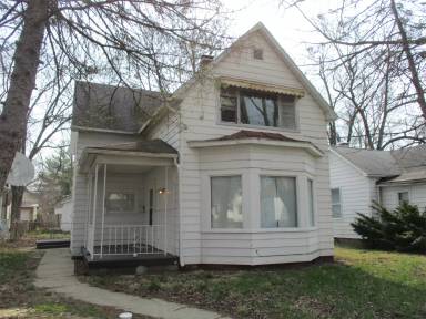 Main picture of 1912 S 8th St