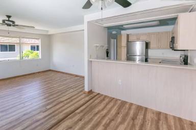 Main picture of 92-1549 Aliinui Dr