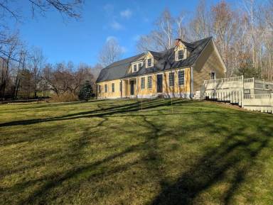 Main picture of 347 Alexander Rd