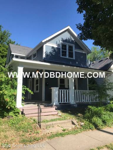 Main picture of 2606 S Wayne Ave