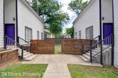 Main picture of 2825 Forest Park Blvd