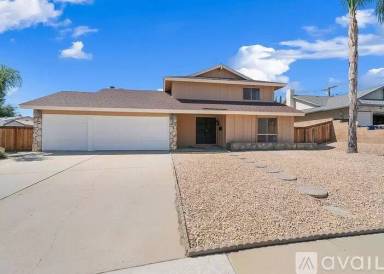 Main picture of 425 Maravilla Dr