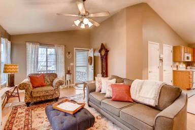 Main picture of 1360 Saginaw Pointe Dr