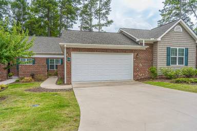 Main picture of 535 Lighthorse Cir