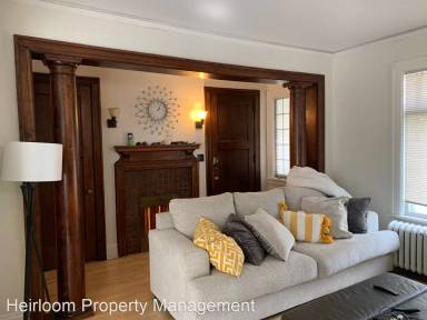 Main picture of 417 N 17th Ave E