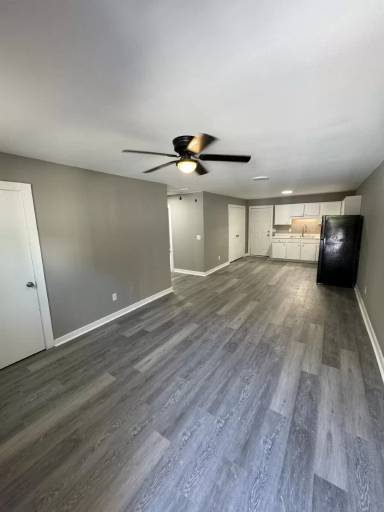 Main picture of 500 Sutton Rd