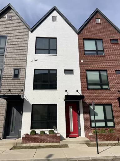 Main picture of 1124 Oak St