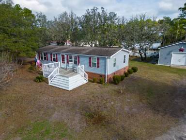 Main picture of 1090 Cockleshell Dr SW