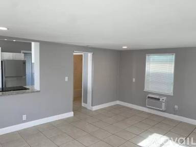 Main picture of 5002 Parker Ave