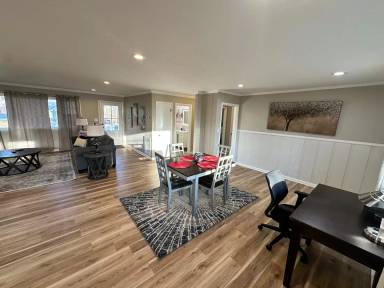 Main picture of 102 Highland Dr