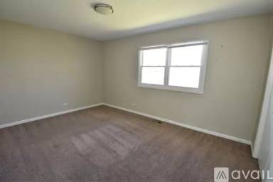 Main picture of 15360 Cicero Ave