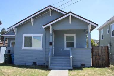 Main picture of 615 Porter St