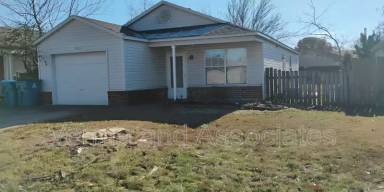 Main picture of 2512 SE 4th St