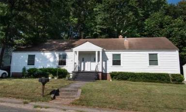 Main picture of 355 Alexander Cir SE