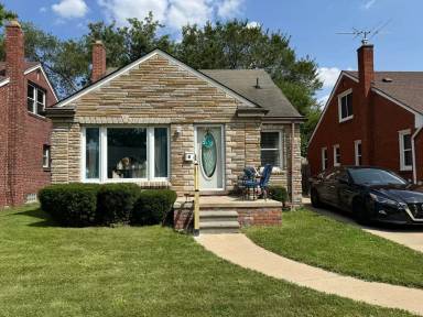 Main picture of 16604 Winthrop St