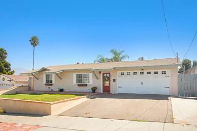 Main picture of 8823 Kelburn Ave