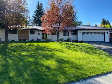 Main picture of 2825 Fieldstream Ln