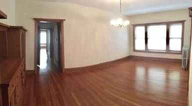 Main picture of 5757 N Winthrop Ave